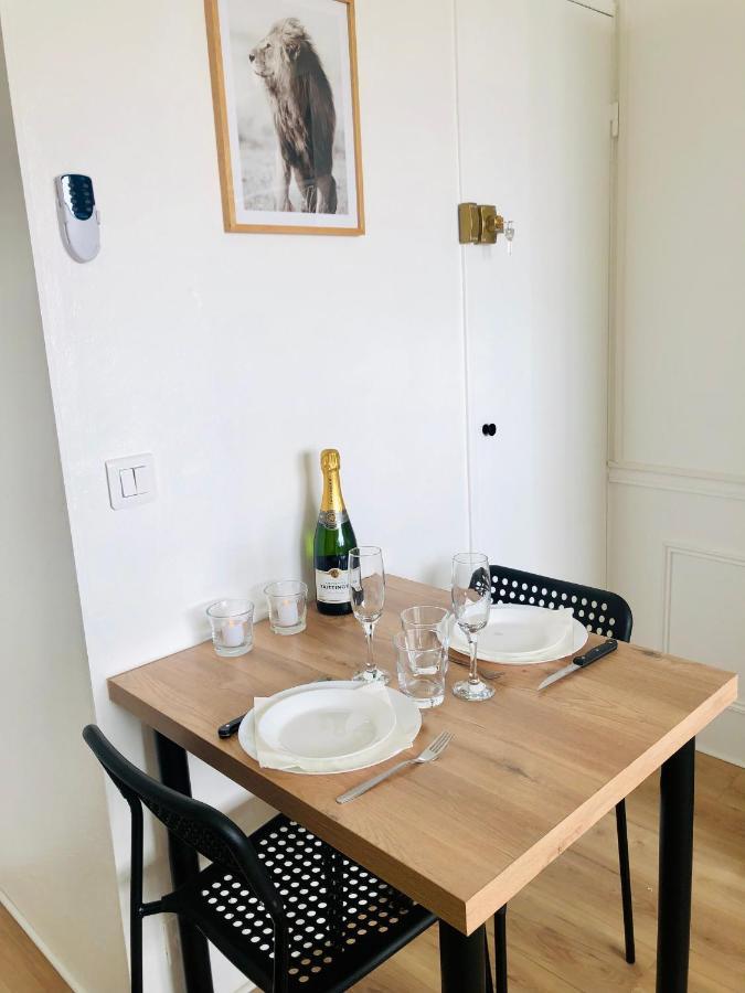 Superbe Appartement Front De Mer Villeneuve-Loubet Εξωτερικό φωτογραφία